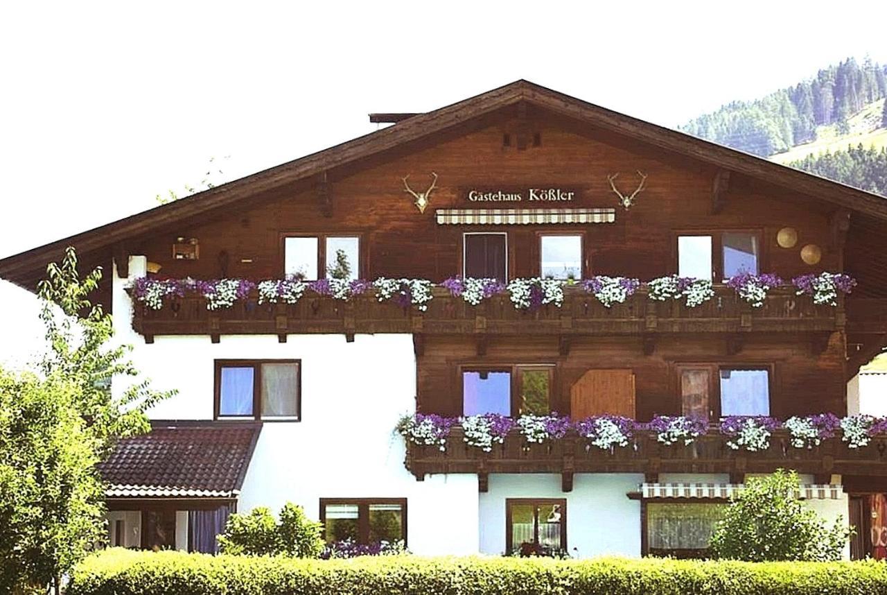 Gaestehaus Koessler トゥルフェス エクステリア 写真